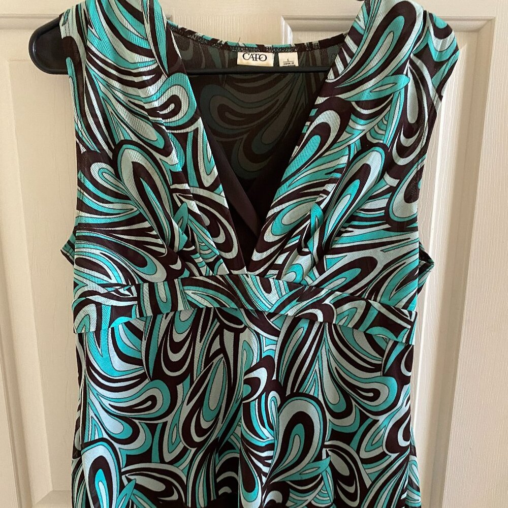 Cato Sleeveless Blouse. Size PL. Polyester Spandex. Blue, Black, Tan.